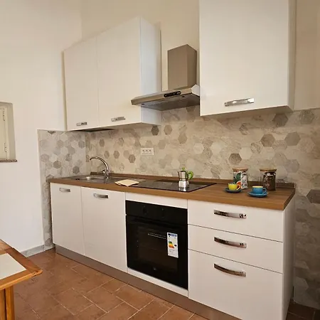 Apartment In Centro Santa Teresa Gallura
